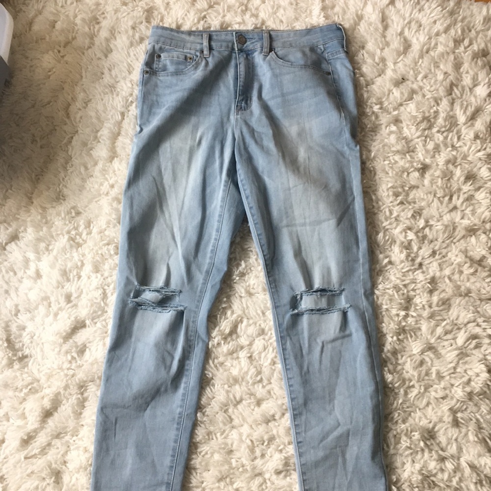 Ripped jeans